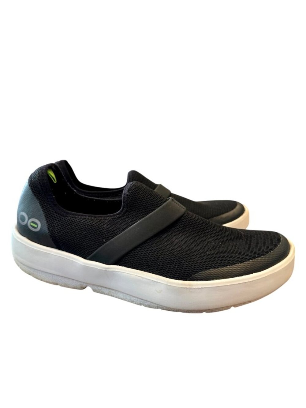 OOFOS OOmg Low Recovery Shoes Women’s 10 EU 41 Black Slip-On Comfort Sneaker